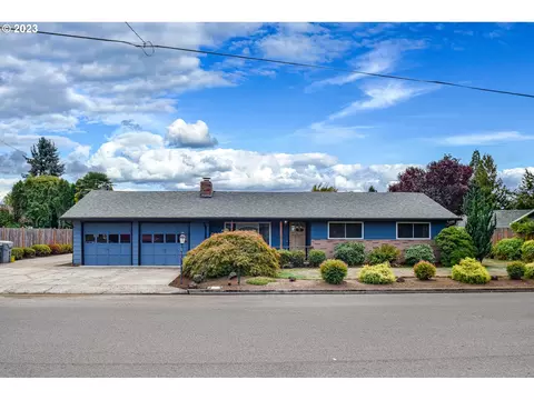 255 SW 7th Ave, Canby, OR 97013