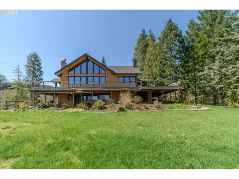 30697 Kenady Ln, Cottage Grove, OR 97424
