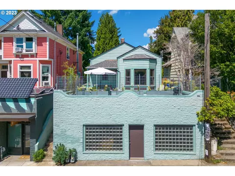 3127 SE Belmont St, Portland, OR 97214