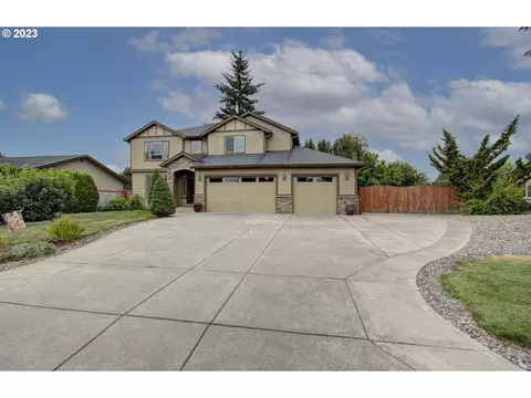 10715 NE 84th St, Vancouver, WA 98662