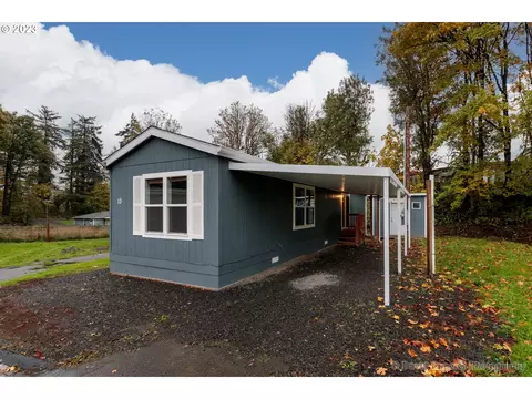73900 Columbia River Hwy #13, Rainier, OR 97048