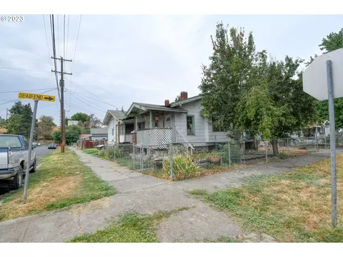 527 SW 5th St, Pendleton, OR 97801 photo 1