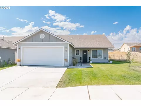 410 Costanza Ave, Umatilla, OR 97882