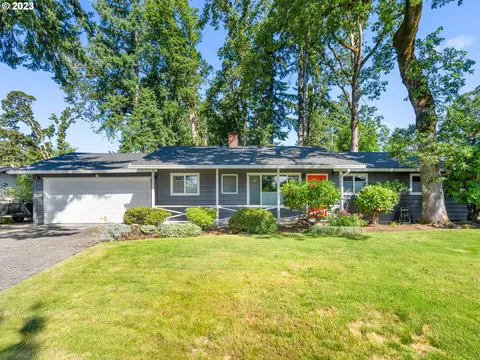 5389 SE Hillwood Ave, Milwaukie, OR 97267