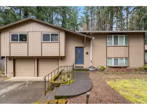 15065 S Greentree Dr, Oregon City, OR 97045