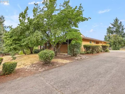 18125 SEmi St, Damascus, OR 97089