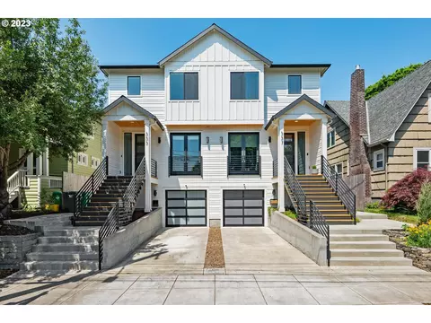 537 NE Cook St, Portland, OR 97212