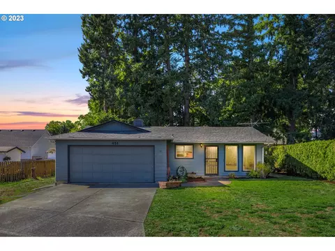 451 N Knott St, Canby, OR 97013