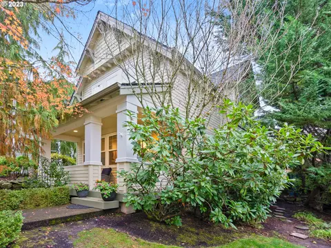 2306 NW Miller Rd, Portland, OR 97229