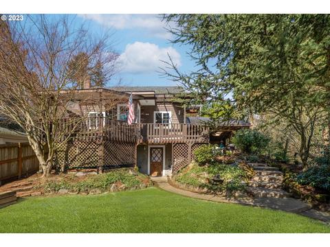 1225 SW Curry St, Portland, OR 97239