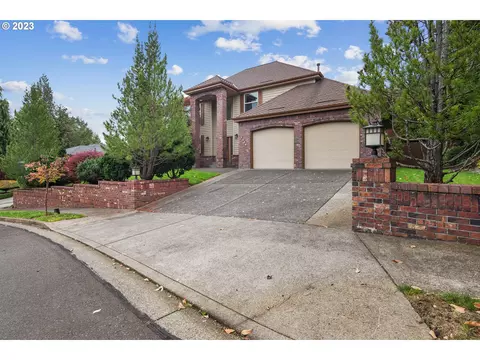 1236 SE 26th Dr, Gresham, OR 97080