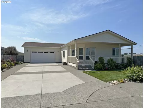 98126 W Benham Ln # 22, Brookings, OR 97415