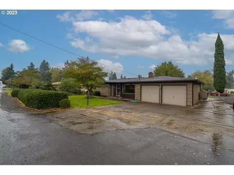 5205 NE Center St, Salem, OR 97317