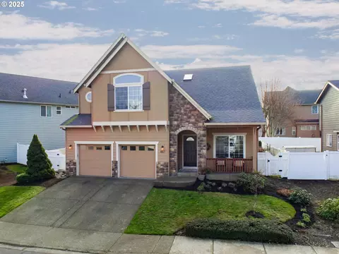 867 N 28th Ave, Cornelius, OR 97113 photo 1