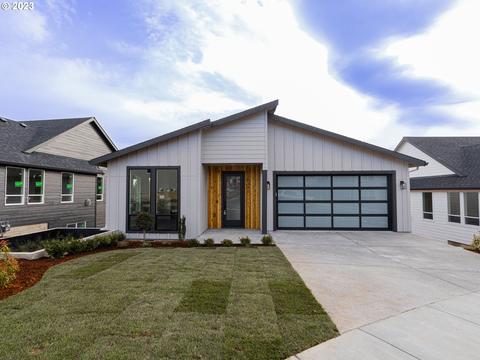 15486 SE Hawthorne Meadows St, Portland, OR 97236