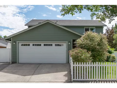 18801 SE 11th Way, Vancouver, WA 98683