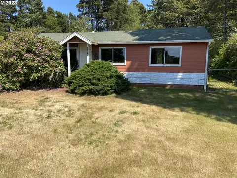 88047 Highway 101, Florence, OR 97439
