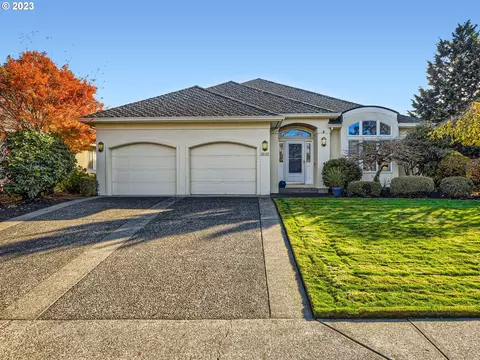 16112 NW Claremont Dr, Portland, OR 97229