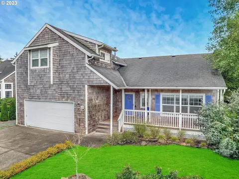 699 Creekside Ct, Gearhart, OR 97138