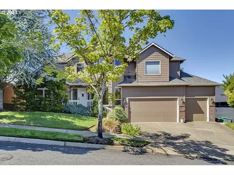 15729 SE Bybee Dr, Portland, OR 97236
