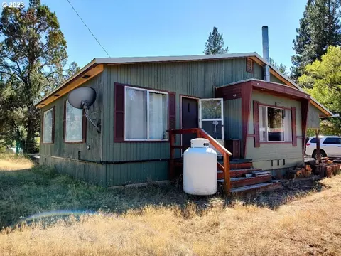 226 N Scenic Dr, Canyon City, OR 97820