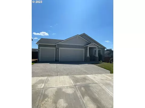 37402 Steelhead St, Sandy, OR 97055