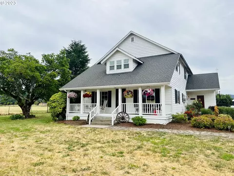 5393 Nonpareil Rd, Sutherlin, OR 97479