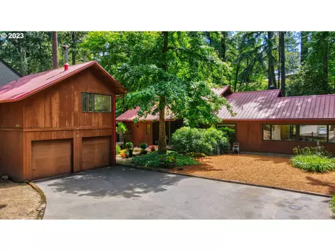 2094 Ridgewood Rd, Lake Oswego, OR 97034