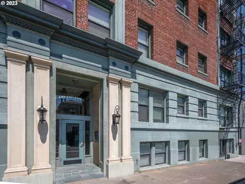 1631 NW Everett St #204, Portland, OR 97209