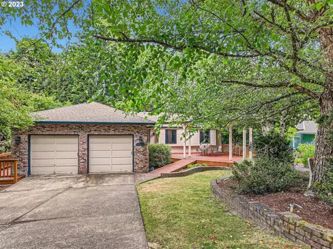 10420 SW 14th Dr, Portland, OR 97219