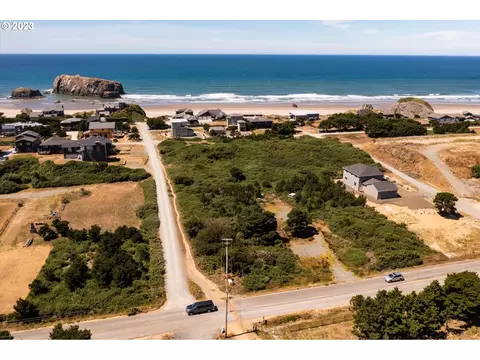 00 Beach Loop And Mars, Bandon, OR 97411