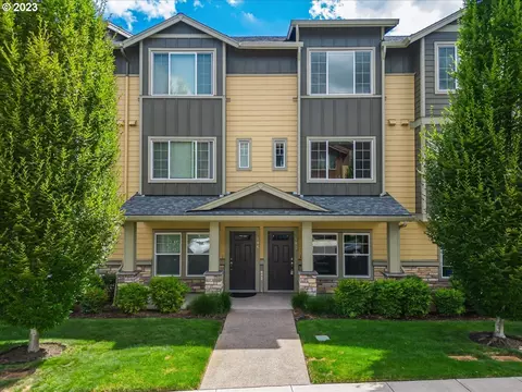 182 NE 78th Ave, Beaverton, OR 97006