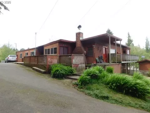 93690 Lorain Ln, Coos Bay, OR 97420