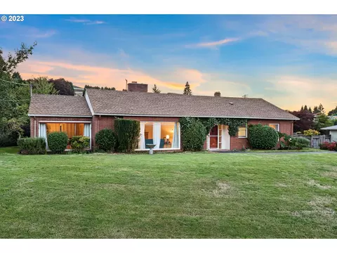 2000 Sunrise Blvd, Eugene, OR 97405