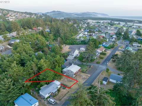 Third St, Pacific City, OR 97135