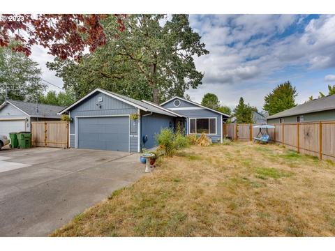 209 E North St, Newberg, OR 97132 photo 1
