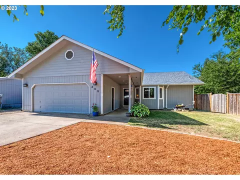 455 Meadow Ln, Creswell, OR 97426