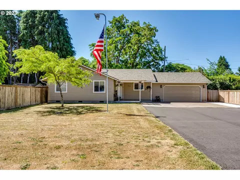1869 Otto St, Springfield, OR 97477