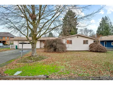 19745 SW Alexander St, Beaverton, OR 97003