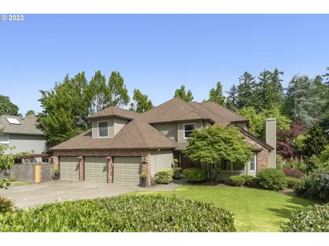 17532 Oak Meadow Ln, Lake Oswego, OR 97034