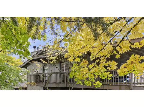 7734 SW Barnes Rd #D, Portland, OR 97225