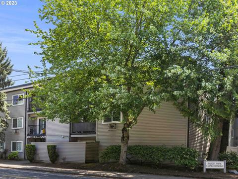 6600 SE Division St #203, Portland, OR 97206