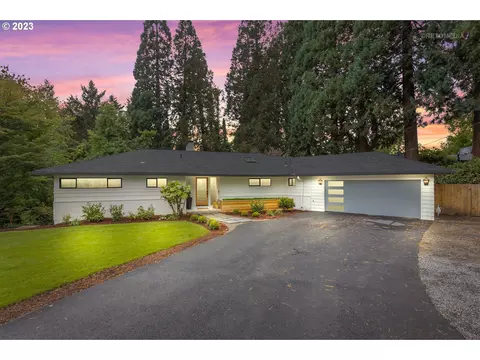 106 S Ridge Dr, Portland, OR 97219