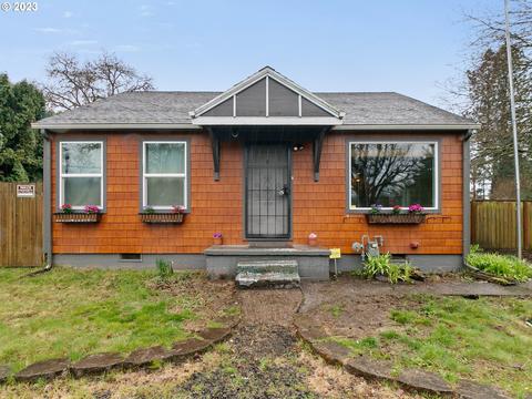 4205 NE 42nd St, Vancouver, WA 98661
