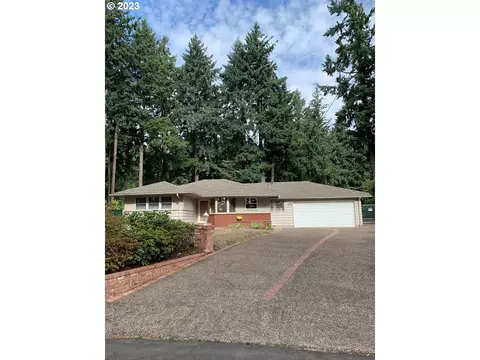 15033 NE Hoyt St, Portland, OR 97230