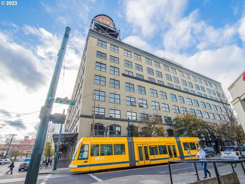 1420 NW Lovejoy St #726, Portland, OR 97209