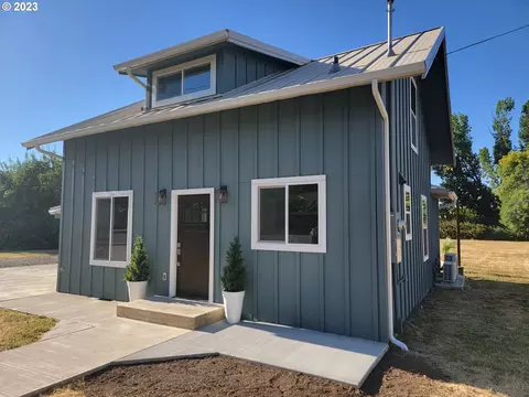 559 Territorial St, Harrisburg, OR 97446