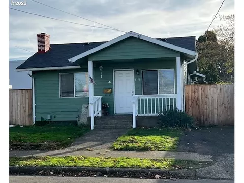 8116 SE Lafayette St, Portland, OR 97206