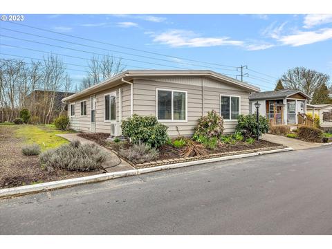767 SW Liberty Bell Dr, Beaverton, OR 97006