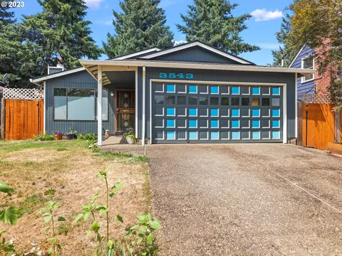 3543 SE 76th Ave, Portland, OR 97206